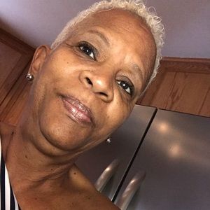 Meet your Posher, Yvette